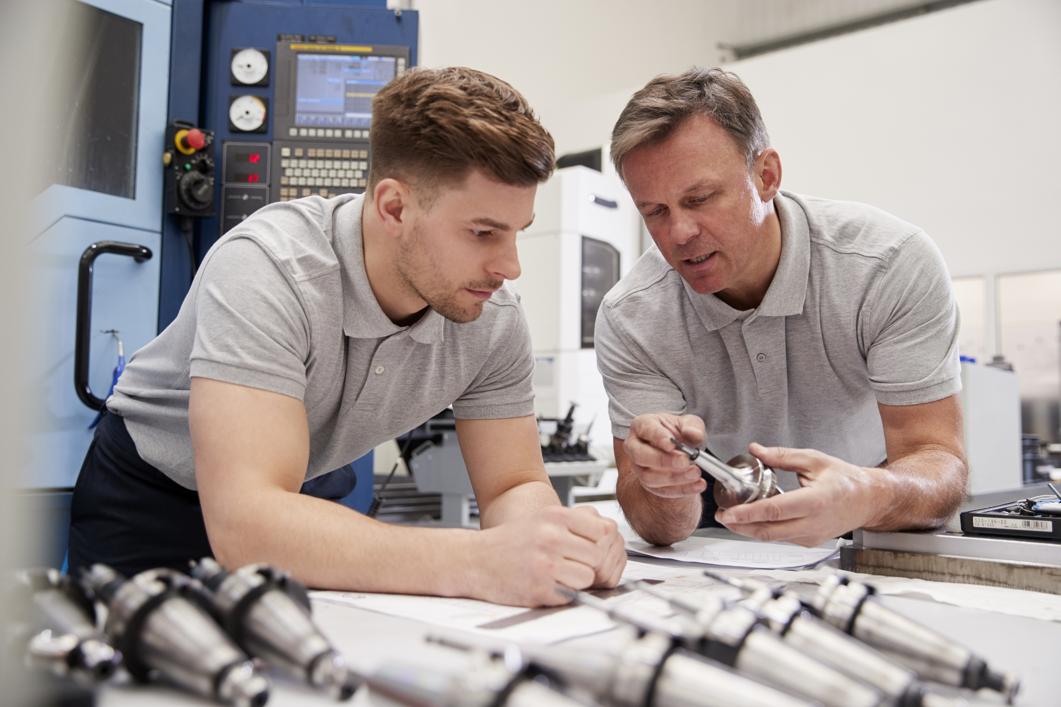 Apprenticeships vs Uni: rethinking the default career path - Glass Times